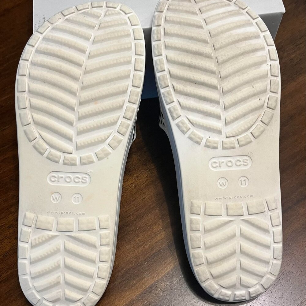 Women's Crocs Slides White With Black/White/Red LOVE Design Size 11 - Picture 3 of 4